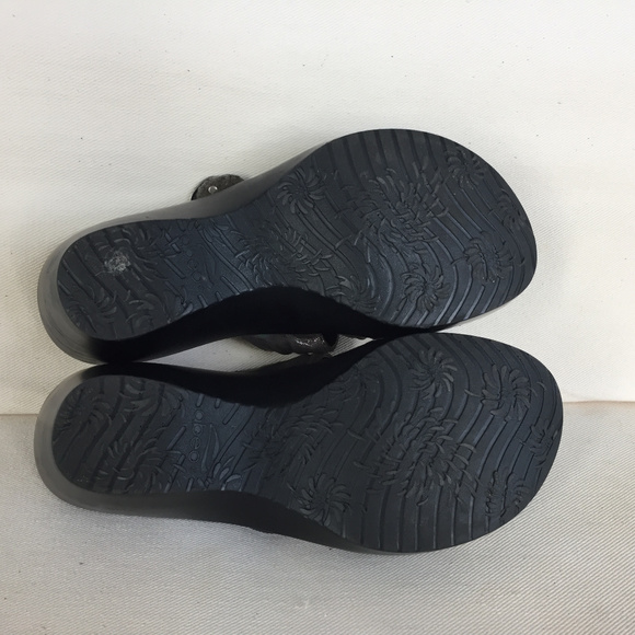 Abeo 6 Gray Silver Strappy Slide Sandals Excellent - Picture 5 of 6